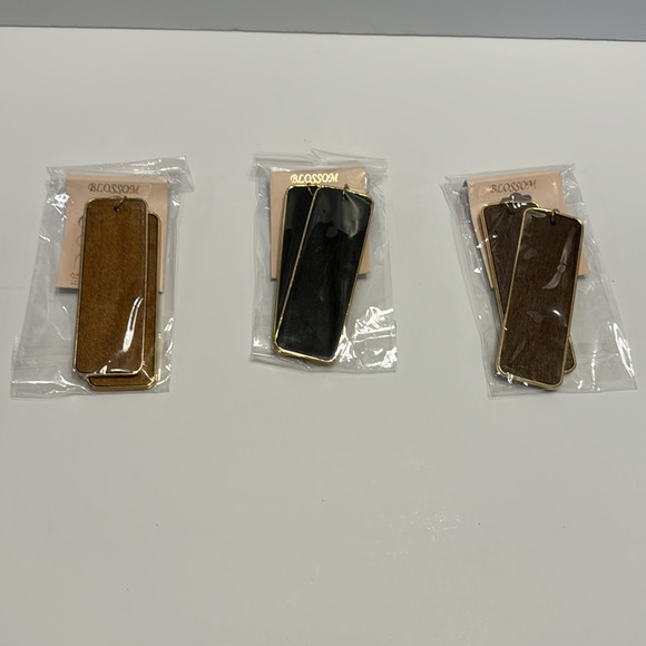 Blossom (Set of 3) Black , Brown, Light Brown Earrings Two All Gold Trim New - Picture 3 of 17